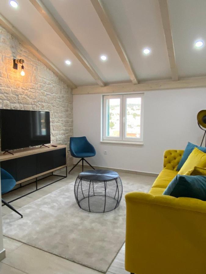 Citadela Appartement Primošten Buitenkant foto