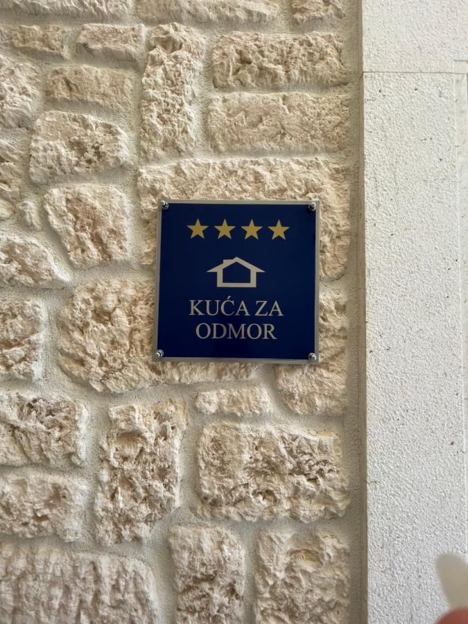 Citadela Appartement Primošten Buitenkant foto
